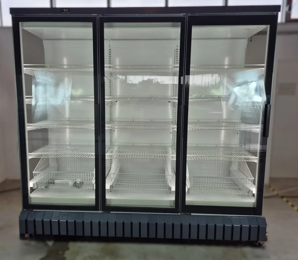 AHT Kalea 2,35m Tiefkühlschrank 400V 2020 (Ohne Seitenwände)