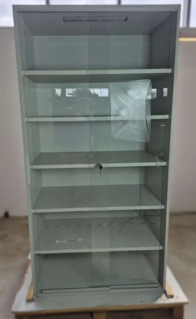 Glas-Standvitrine 100x195cm Abschließbar Grau