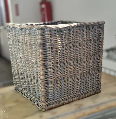 Flechtkorb 40x40cm für Warenpräsentation Dekorationskorb