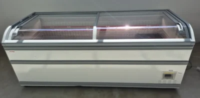 AHT Miami 210cm BJ 2018 Umschalttruhe 612 Liter (393)