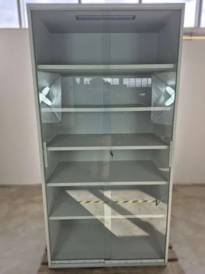 Glasvitrine 100cm abschließbar Schiebetüren grau